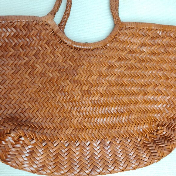 Dragon Diffusion Woven Leather Shoulder Bag | Large & Spacious - Picture 7 of 12